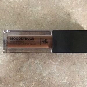 Younique mood struck liquid eyeshadow